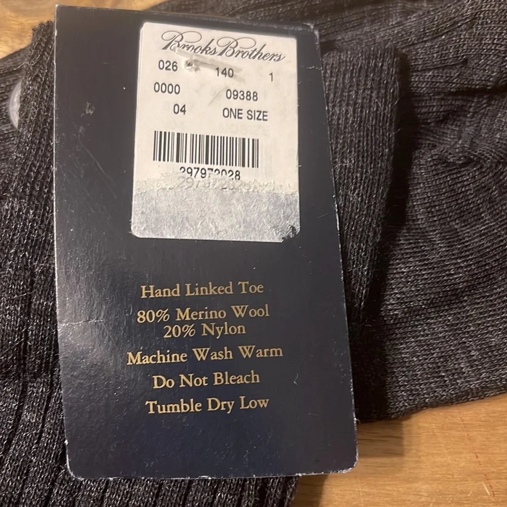 BROOKS BROTHERS socks